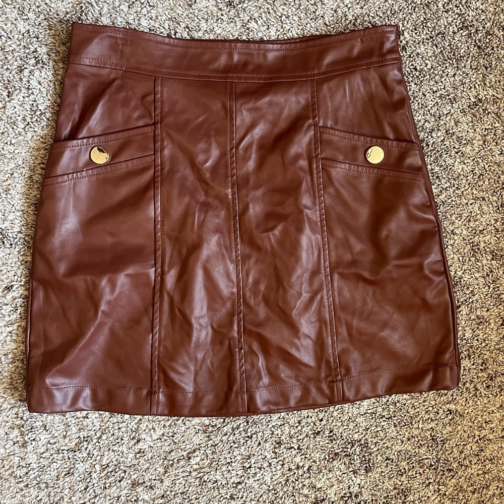 Milk & Honey Skirt‎ Size Small Faux Leather Brown Side Zip Front Pockets